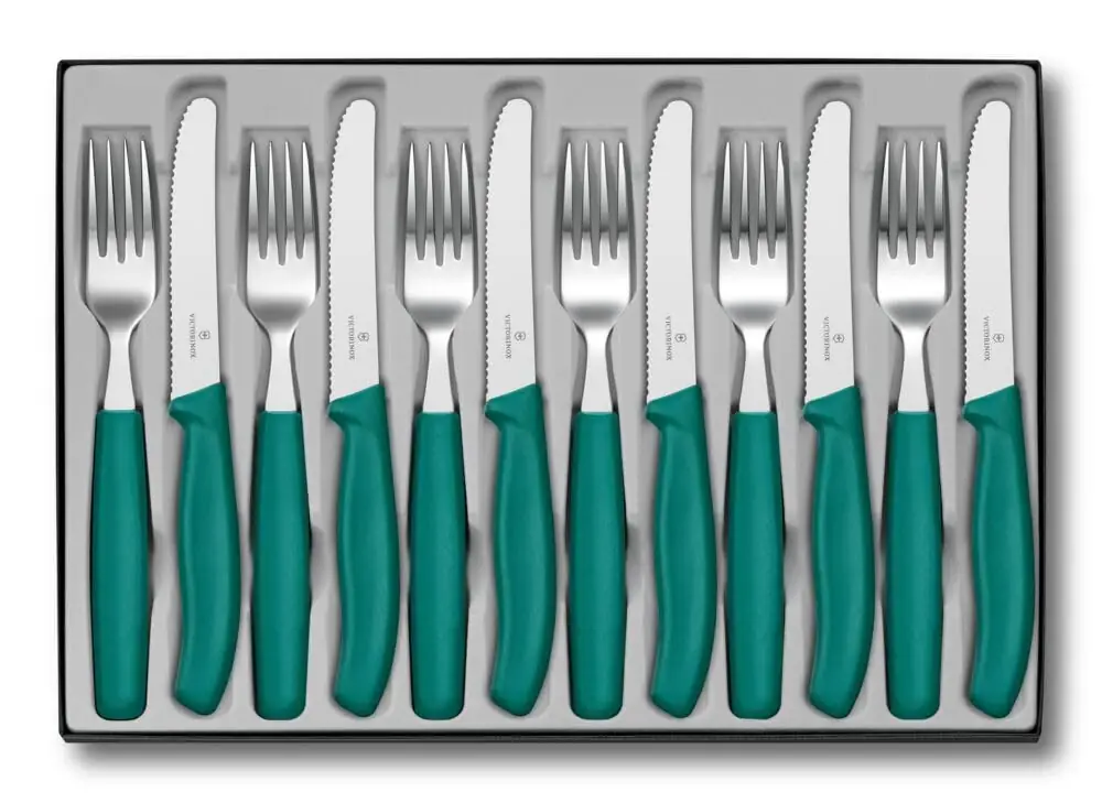 Victorinox 12-osaline söögiriistade komplekt eestvaates